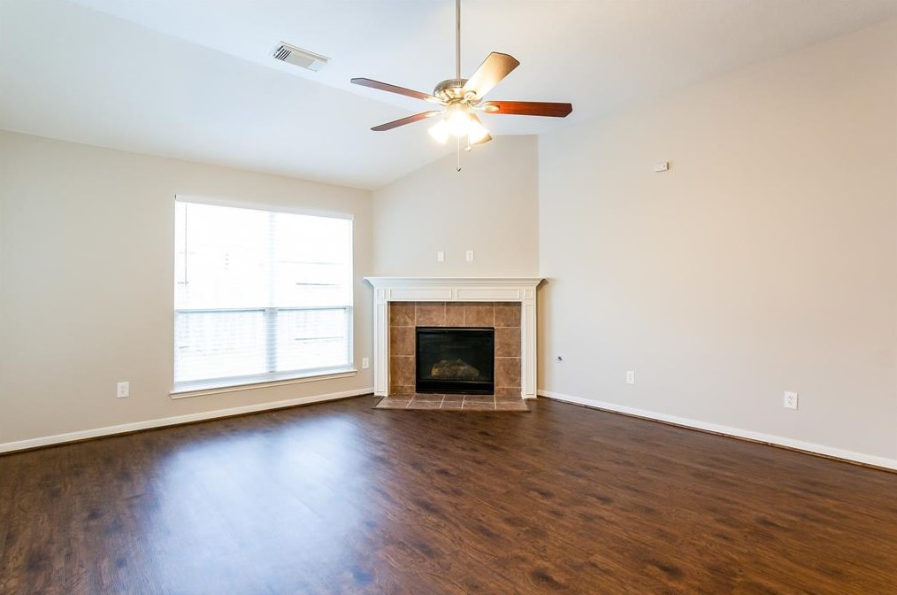 4227 Forest Rain Ln, Humble, TX 77346