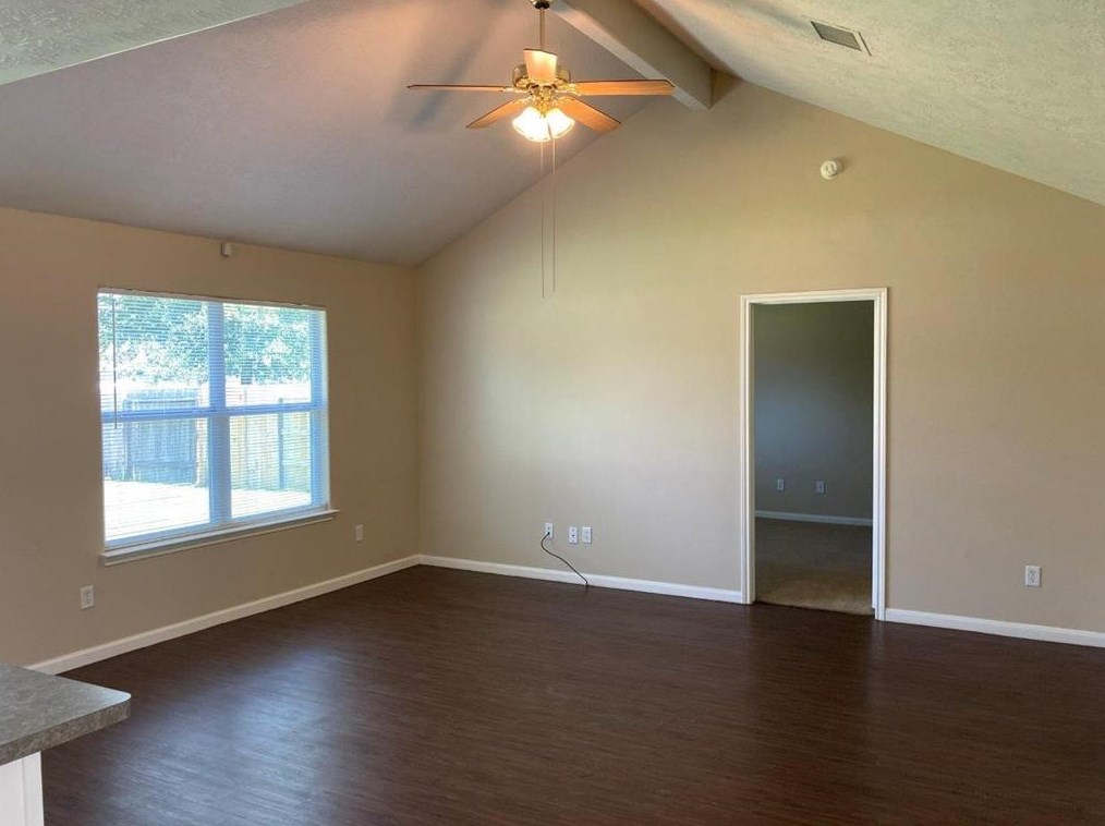 16217 Summerset Estates Blvd, Conroe, TX 77302