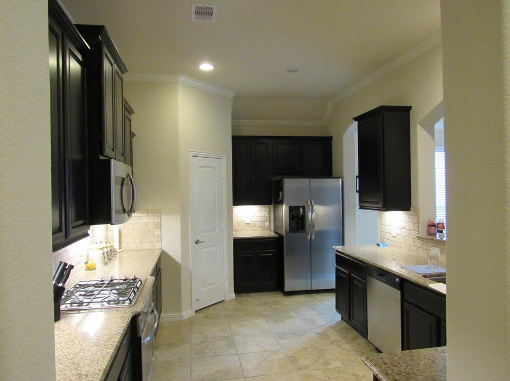 14 Nagshead Pl, Spring TX  77389-2051 exterior
