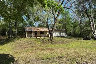 501 W Maffitt St, Palestine, TX 75803 - Photo 10
