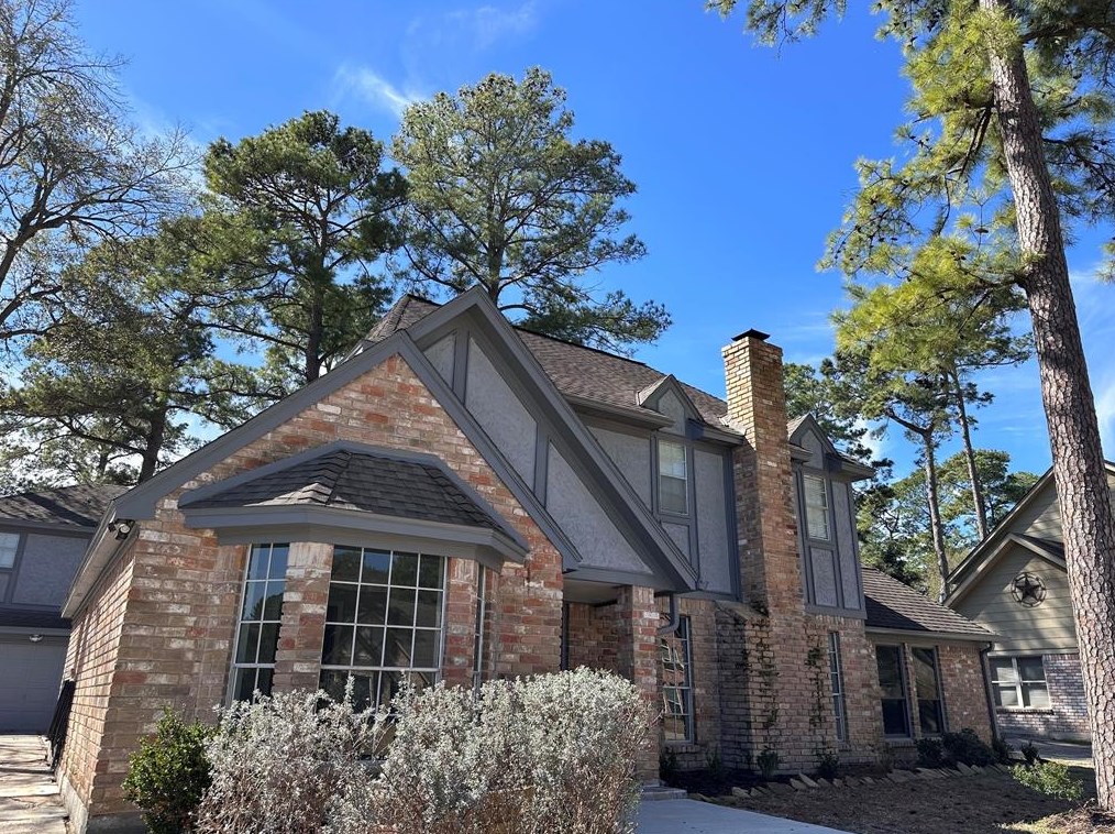 17707 Moss Point Dr, Spring, TX 77379