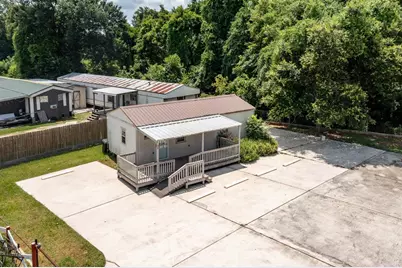 20920 Crosby Freeway, Crosby, TX 77532 - Photo 2