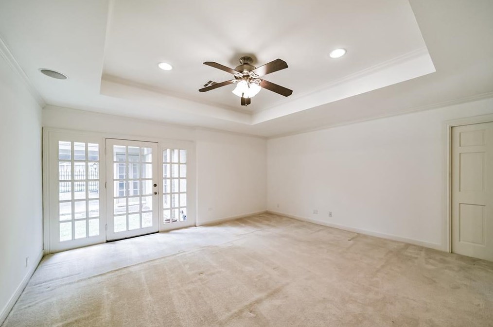 11715 Winshire Cir, Houston TX  77024-6311 exterior