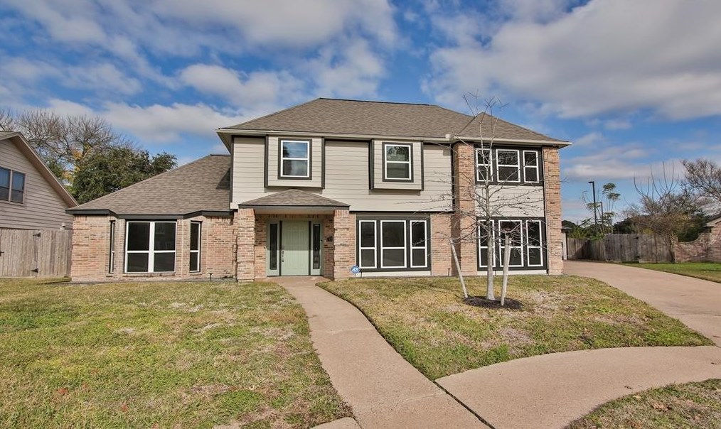 7735 Club Lake Dr, Houston TX  77095-2621 exterior