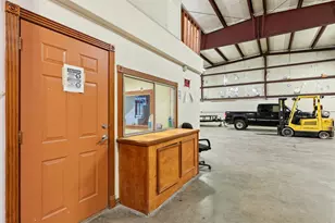 7302 Domino Ln, Houston, TX 77076 - Photo 16