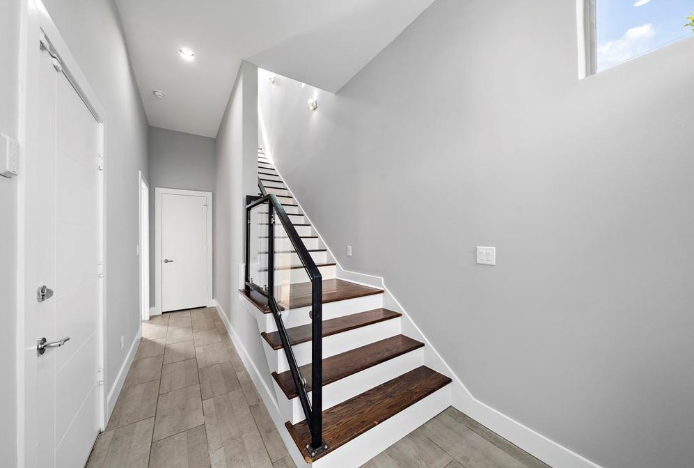 3225 Garrow St, Houston TX  77003-2429 exterior