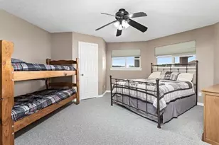 302 Waterwood Dr, Orange, TX 77630 - Photo 22