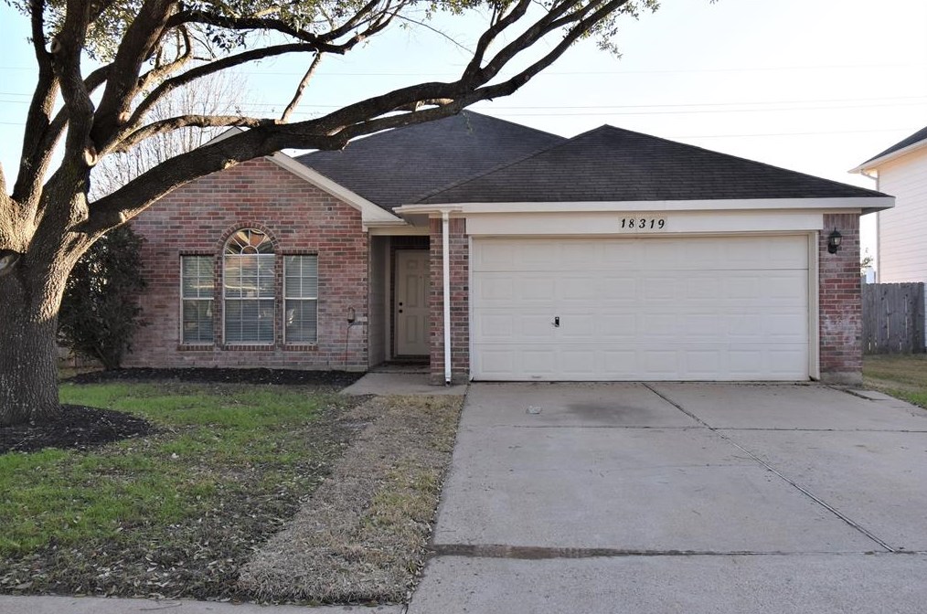 18319 Forest Dew Dr, Katy, TX 77449-4457