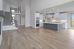 18411 Chameleon Ct, Conroe, TX 77302 - Photo 2