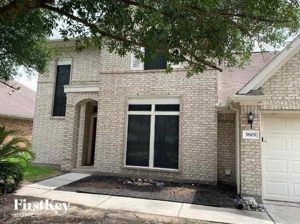 3803 Oakwilde Cir, Morgans Point, TX 77571