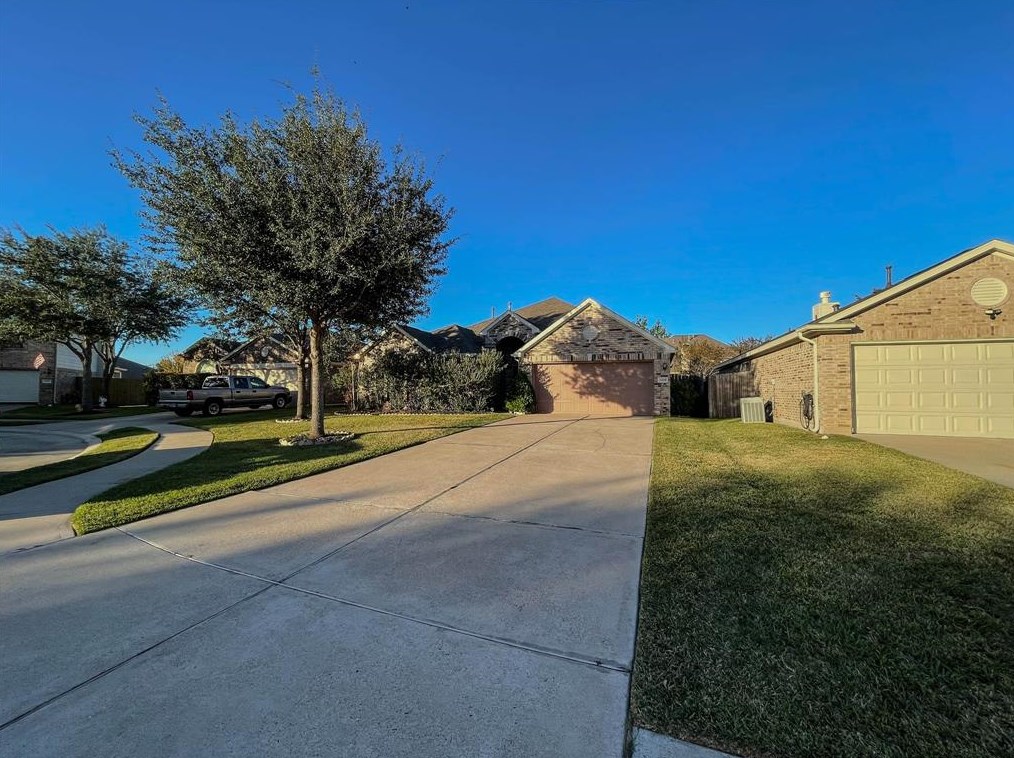 2005 Water Trace Ct, Richmond, TX 77469