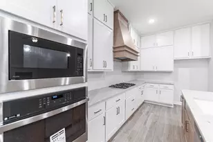 21218 Hbr Grn Ln, Cypress, TX 77433 - Photo 10