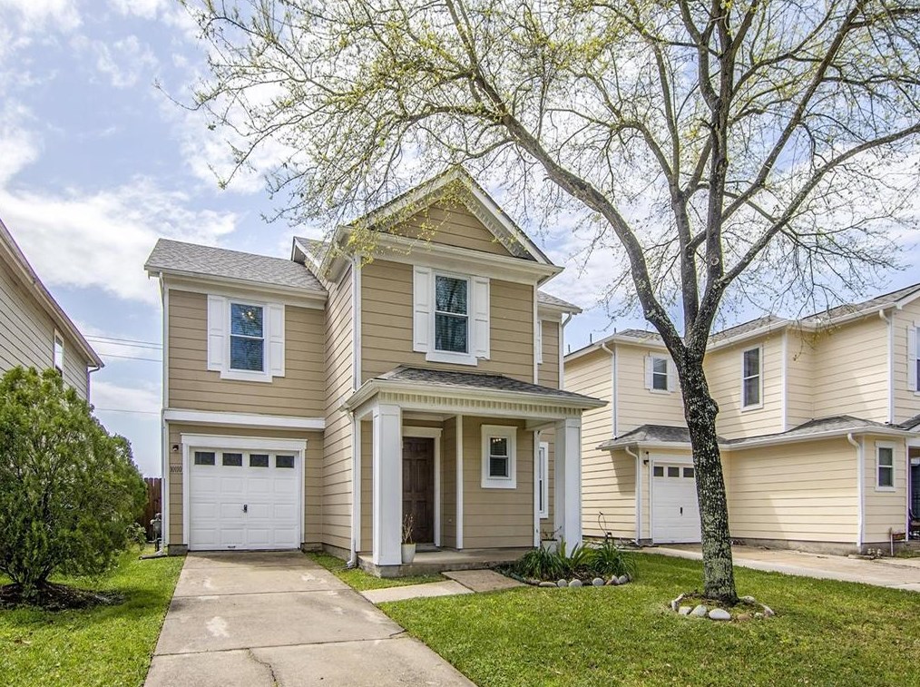 10110 Victoria Chase Ln, Houston, TX 77075