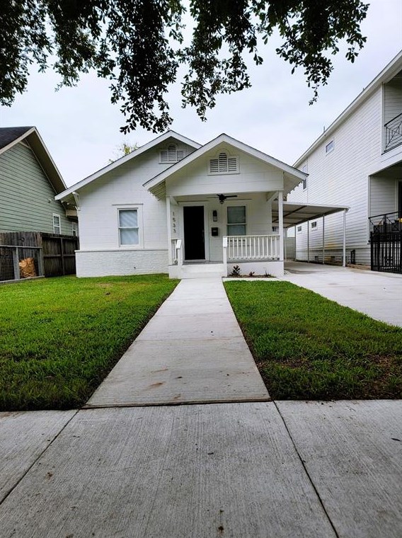 1533 Harvard St, Houston, TX 77008