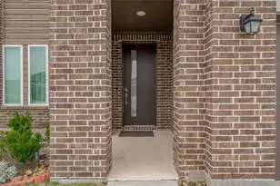 4719 Torcello Fls Ln, Katy, TX 77449 - Photo 4