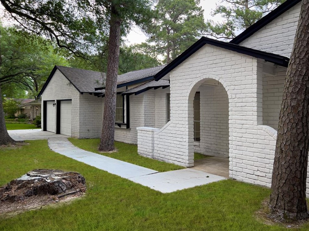 14210 Cypress Forest Dr, Houston TX  77070-3014 exterior