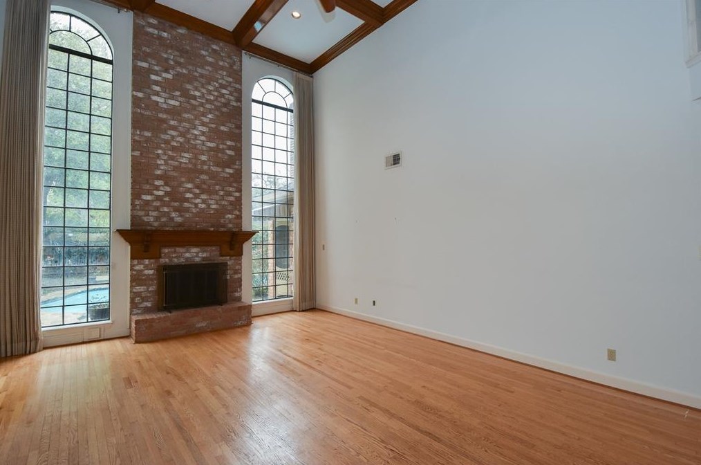 11839 Castle Ridge Dr, Houston, TX 77077