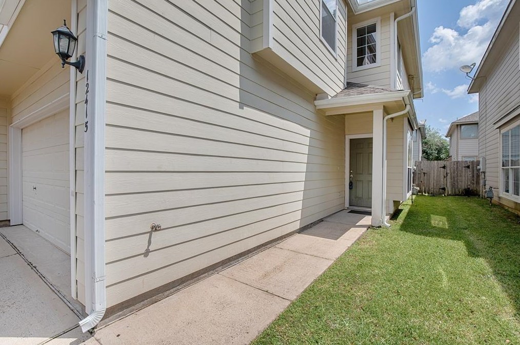 12415 Salama Fls, Houston, TX 77089-4781