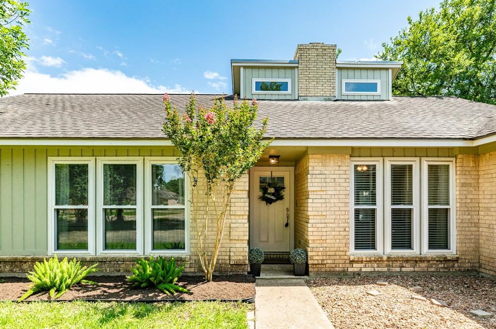 59 Bayberry Ct, Richwood, TX 77566-4624
