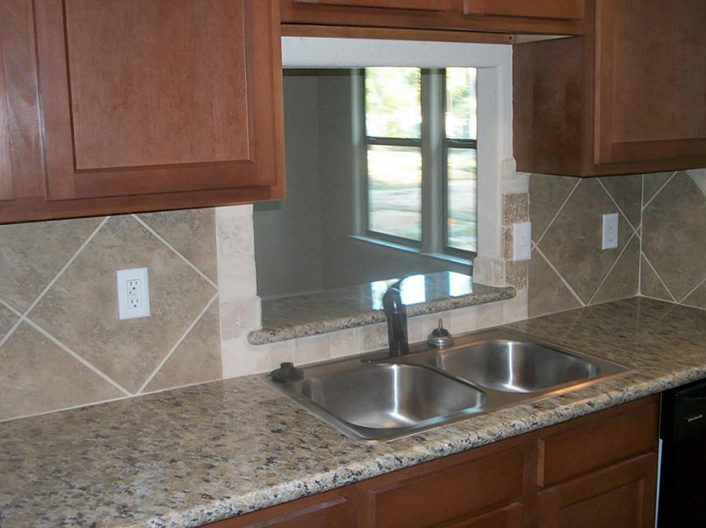 10508 Royal Adrian, Conroe, TX 77303