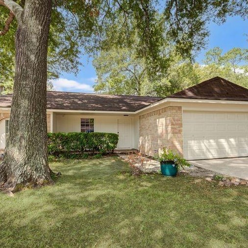 24507 Whitesail Dr, Huffman, TX 77336-2871