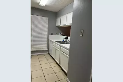 3745 Thistlemont Drive, Houston, TX 77042 - Photo 12