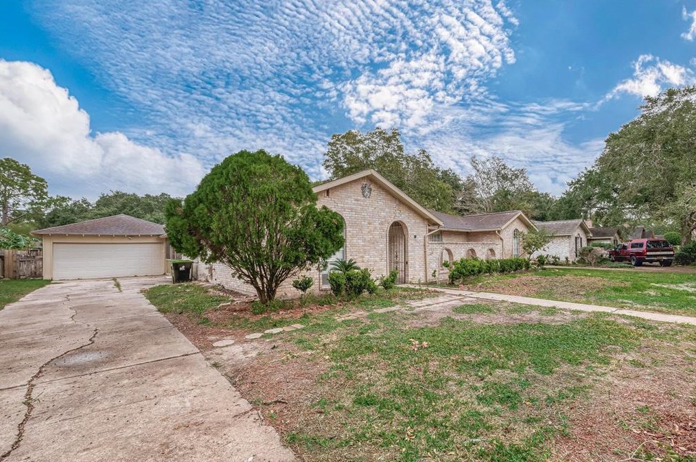 3322 Greenridge Dr, Missouri City, TX 77459