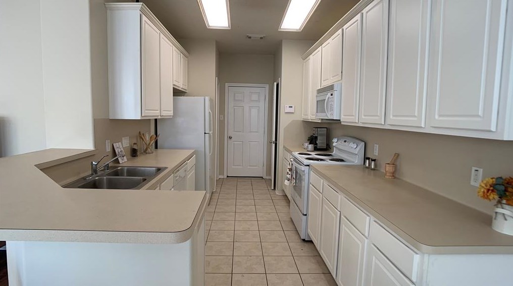 6123 Morningshire Ln, Houston TX  77084-6783 exterior