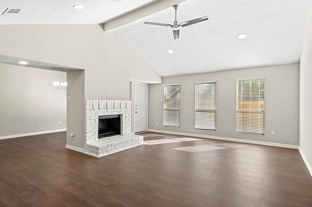 84 Yewleaf Dr, Spring, TX 77381-2817