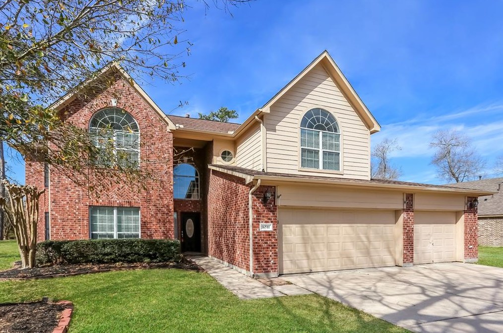 16511 Bluefin St, Crosby, TX 77532
