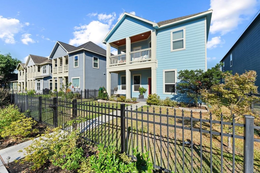 4622 Cashel Gln Dr, Houston TX  77069-3535 exterior