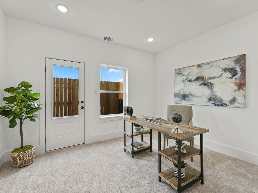 4814 Cochran, Houston TX  77009-2115 exterior