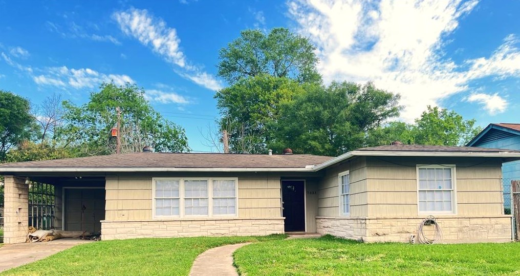 7551 El Rancho St, Houston, TX 77087