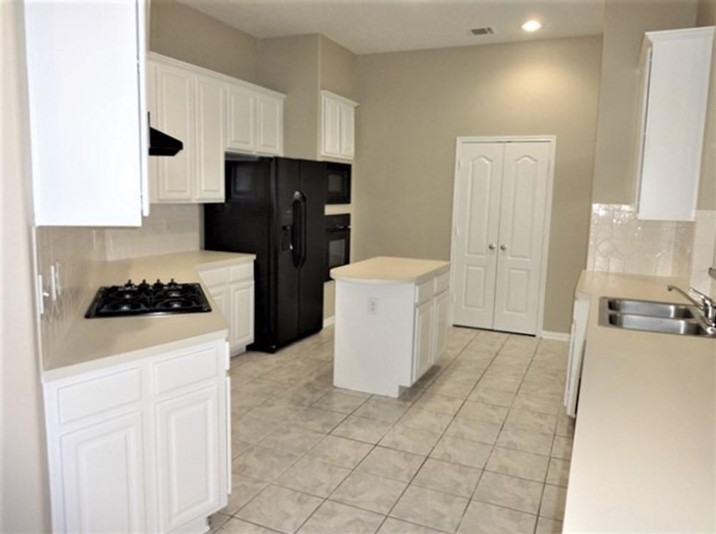 1806 Arrowhead Ct, Missouri City, TX 77459-3754