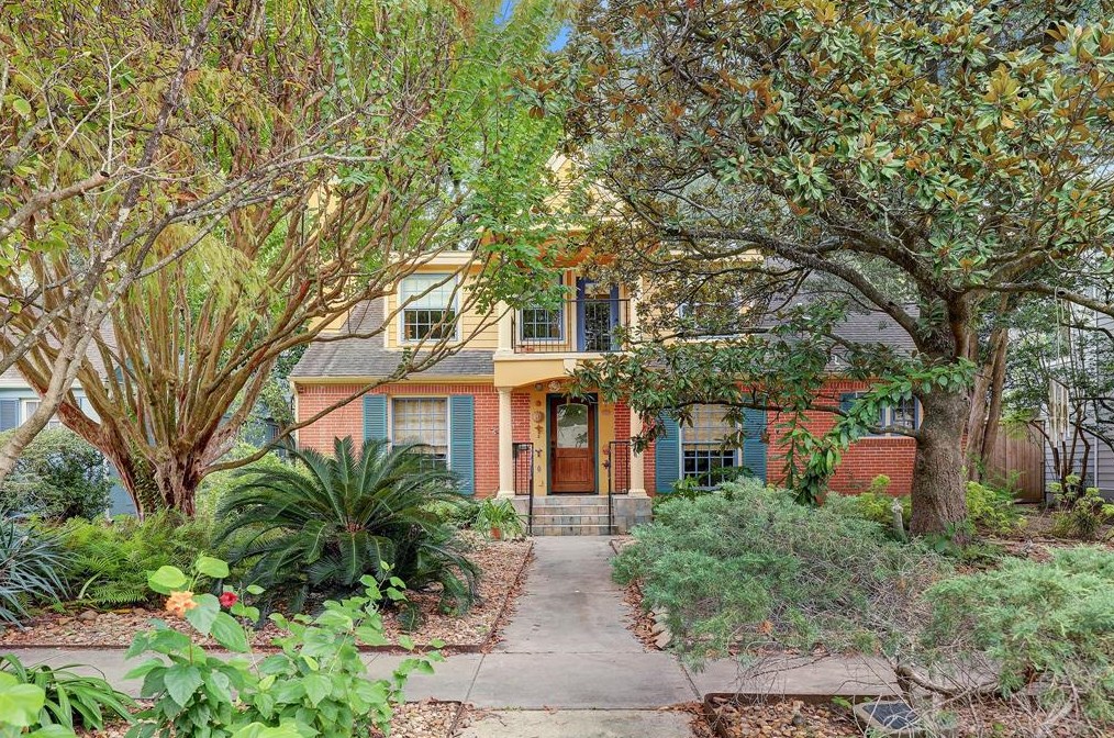 3755 Rice Blvd, Houston, TX 77005-2823