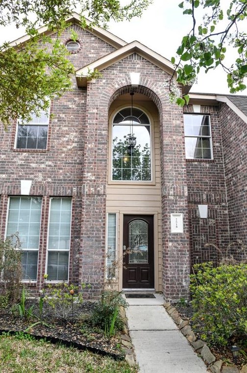 2618 Broad Timbers Dr, Spring TX  77373-5043 exterior
