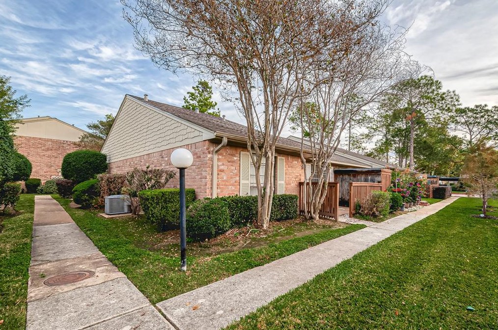 8801 Hammerly Blvd Apt 1602, Houston, TX 77080