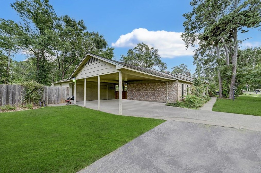 12134 Beverly Dr, Houston, TX 77065-1814
