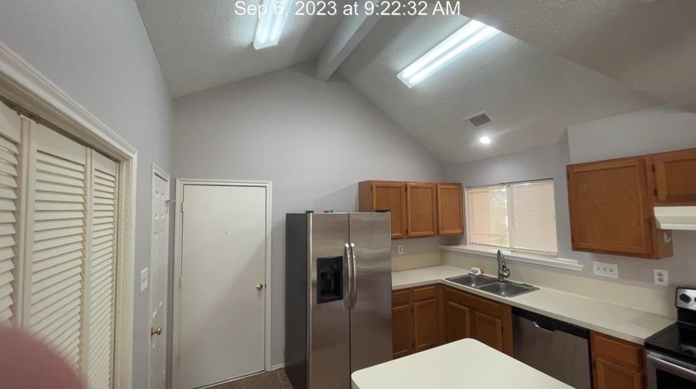 19618 Cypress Canyon Dr, Katy TX  77449-5521 exterior
