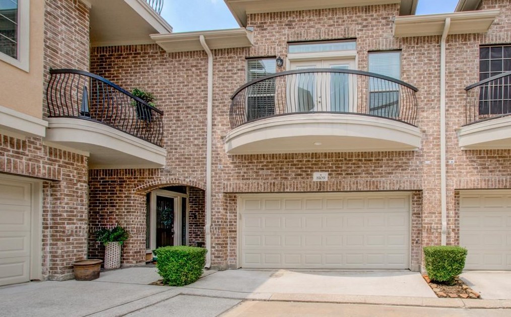 8109 Silverton Creek Ln, Houston, TX 77040-5152