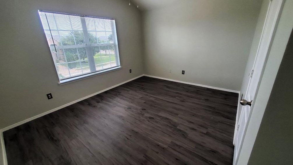 6530 Briar Moss Ln, Katy, TX 77449-8552