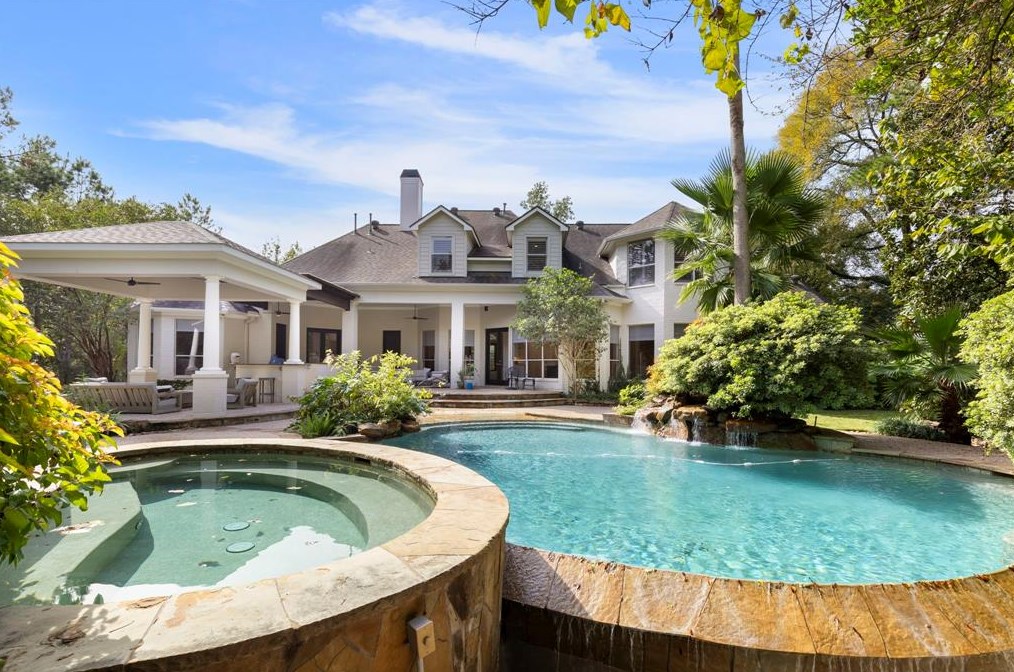 106 Trinity Oaks Cir, Spring, TX 77381-1410