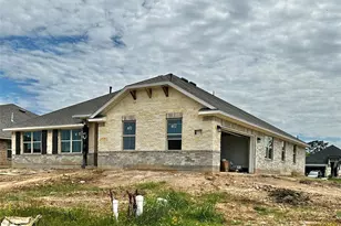 4427 Leslie's Way, Dickinson, TX 77539 - Photo 2