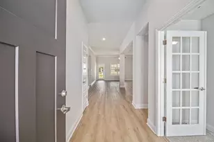 4427 Leslie's Way, Dickinson, TX 77539 - Photo 6