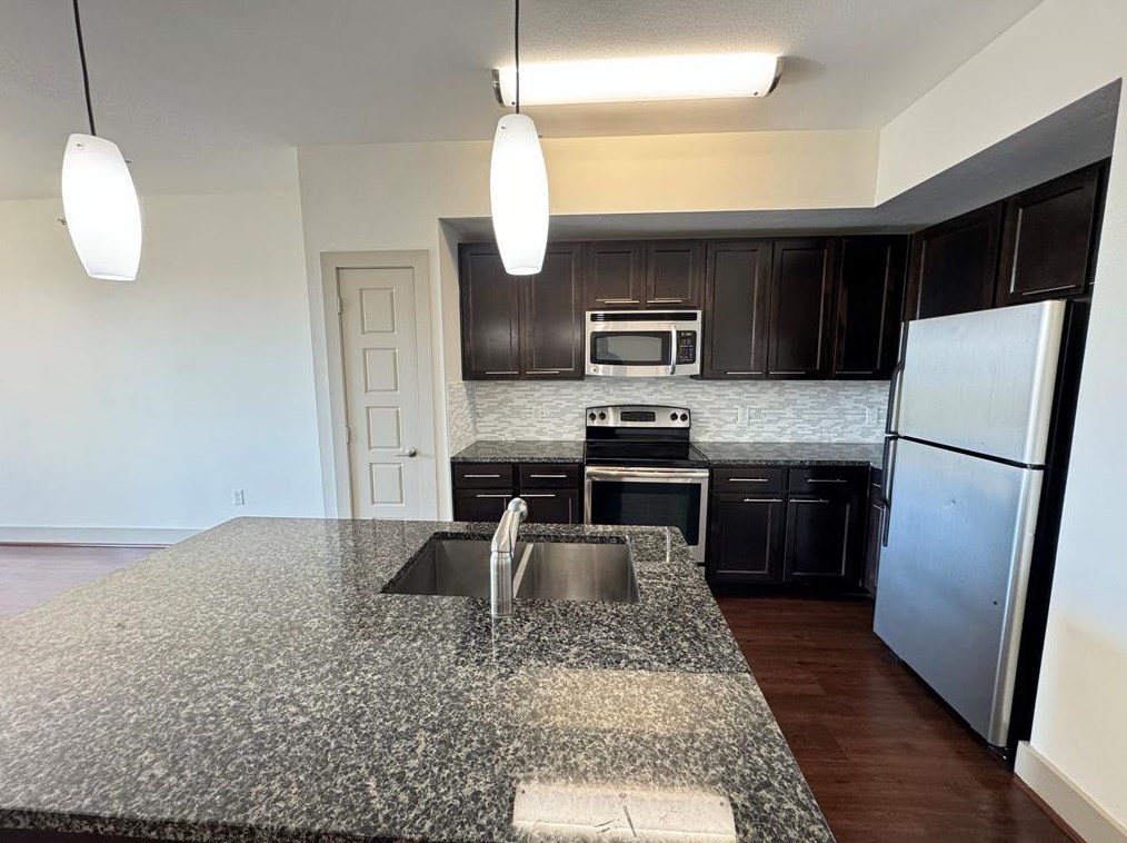 145 Heights Blvd, Houston, TX 77007-3728