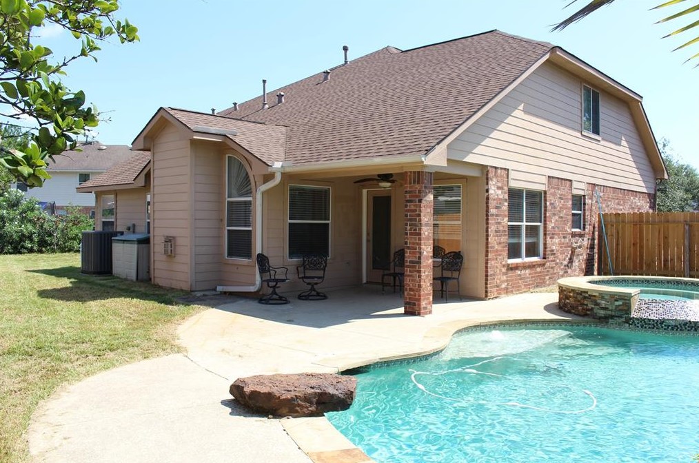 19307 Diamond Park Cir, Spring TX  77373-8413 exterior