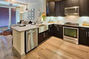 1414 Texas Ave, Houston, TX 77002 - Photo 8