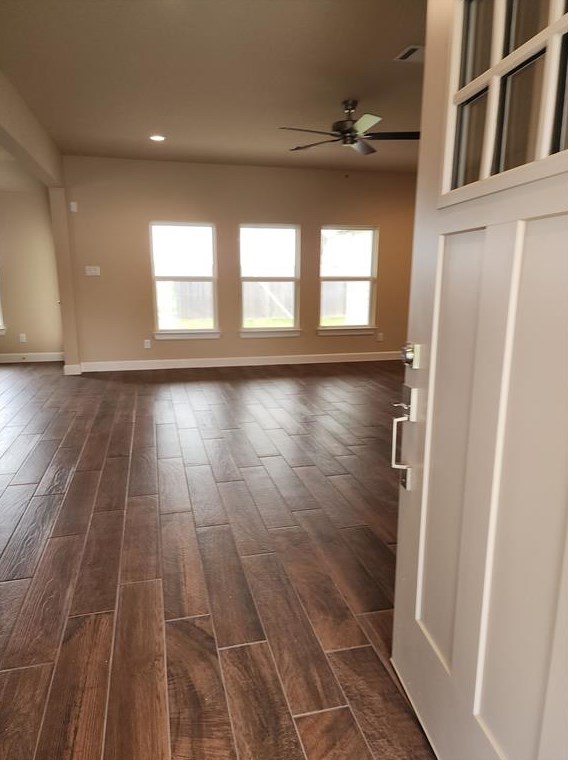 1437 La Delle St, Dinsmore, TX 77488