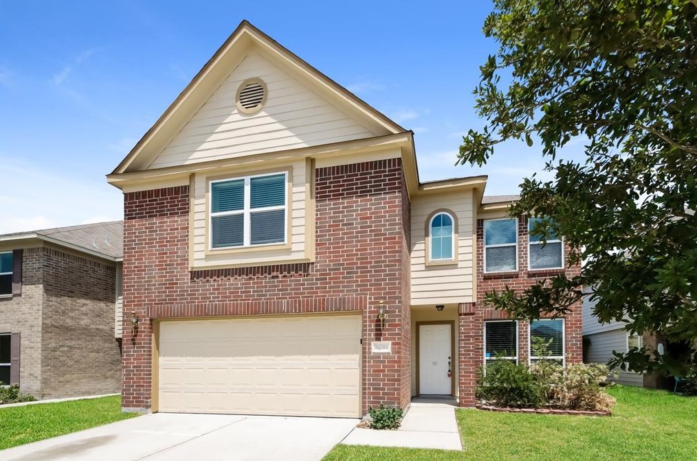 16793 Greenhouse St, Conroe, TX 77385