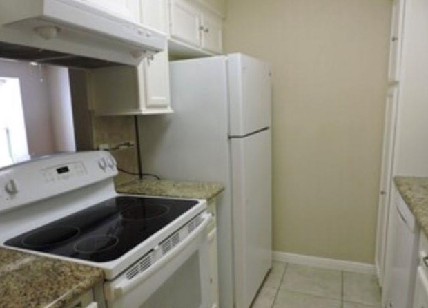 8423 Hearth Dr, Houston TX  77054-2742 exterior